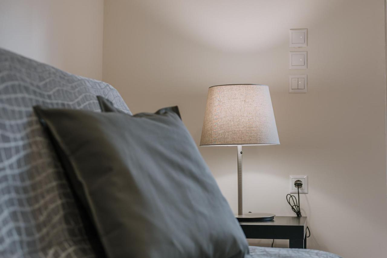 Hb Modern Apartments トロン エクステリア 写真